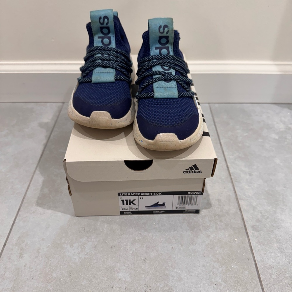 Adidas Lite Racer Adapt 5.0 size 11K Kids, blue color